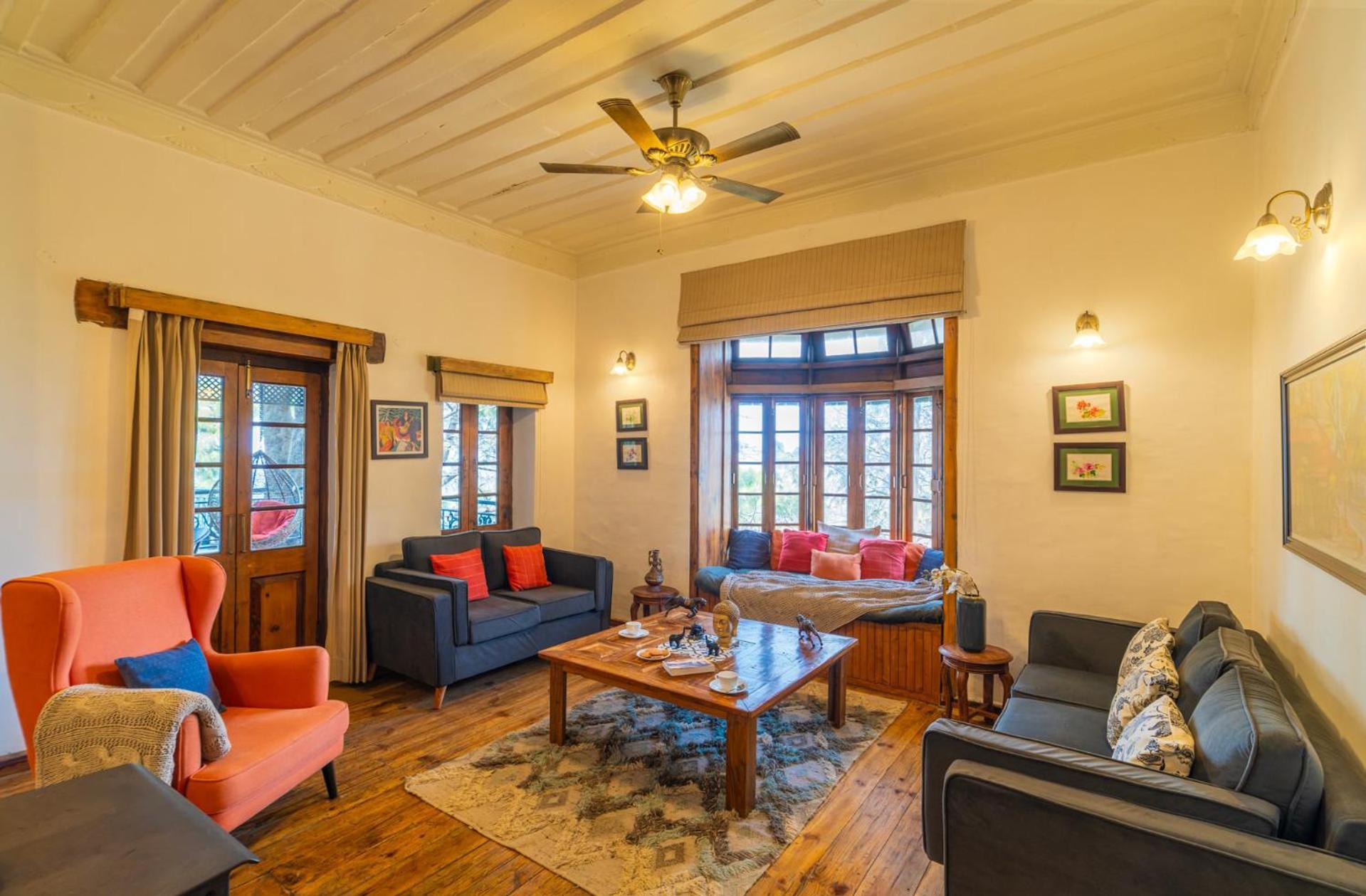 Stayvista At Paris Villa With Pvt Pool & Valley View Kasauli Ngoại thất bức ảnh