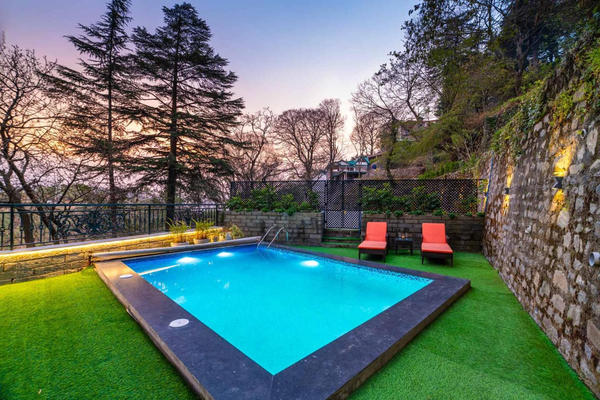 Stayvista At Paris Villa With Pvt Pool & Valley View Kasauli Ngoại thất bức ảnh