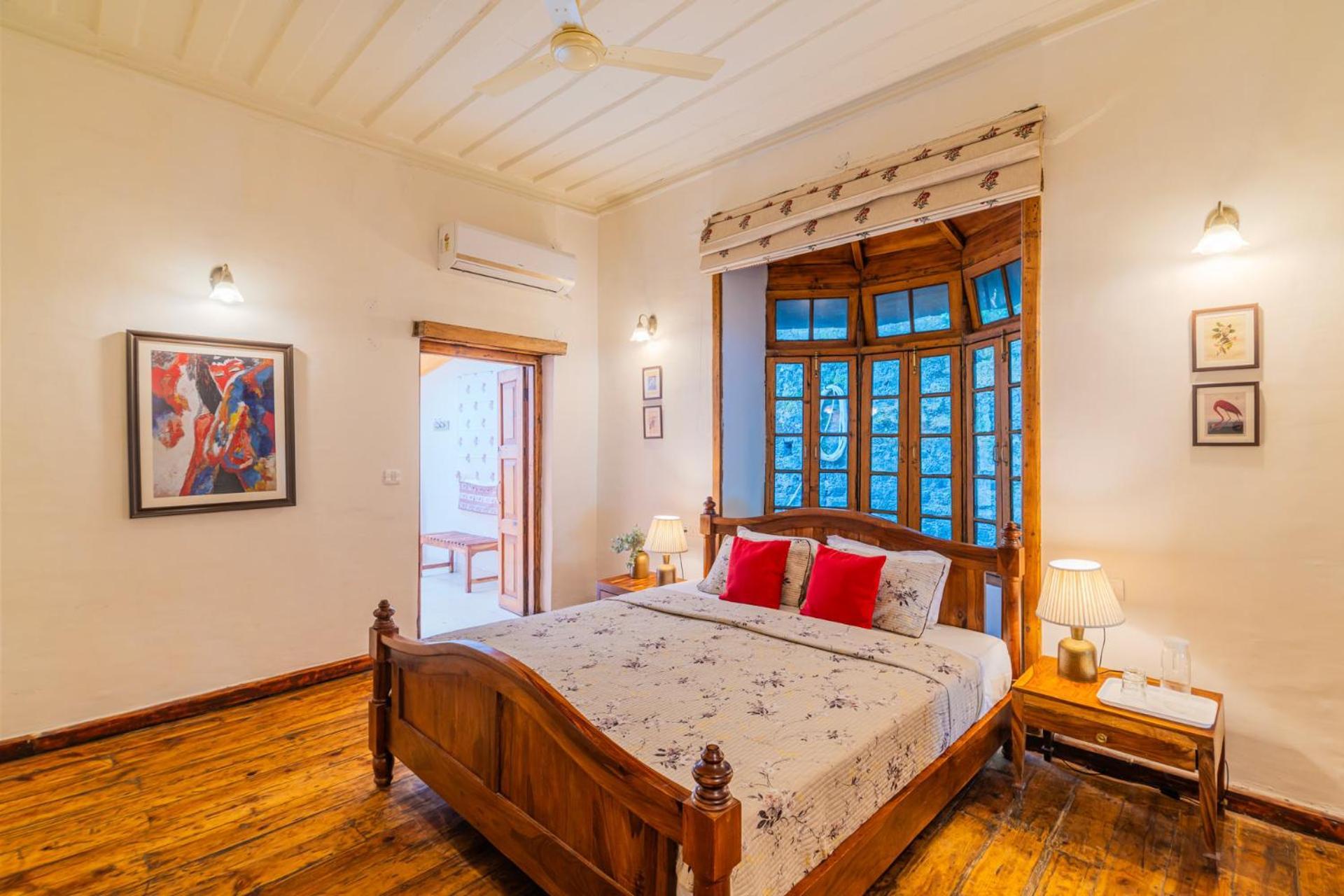 Stayvista At Paris Villa With Pvt Pool & Valley View Kasauli Ngoại thất bức ảnh