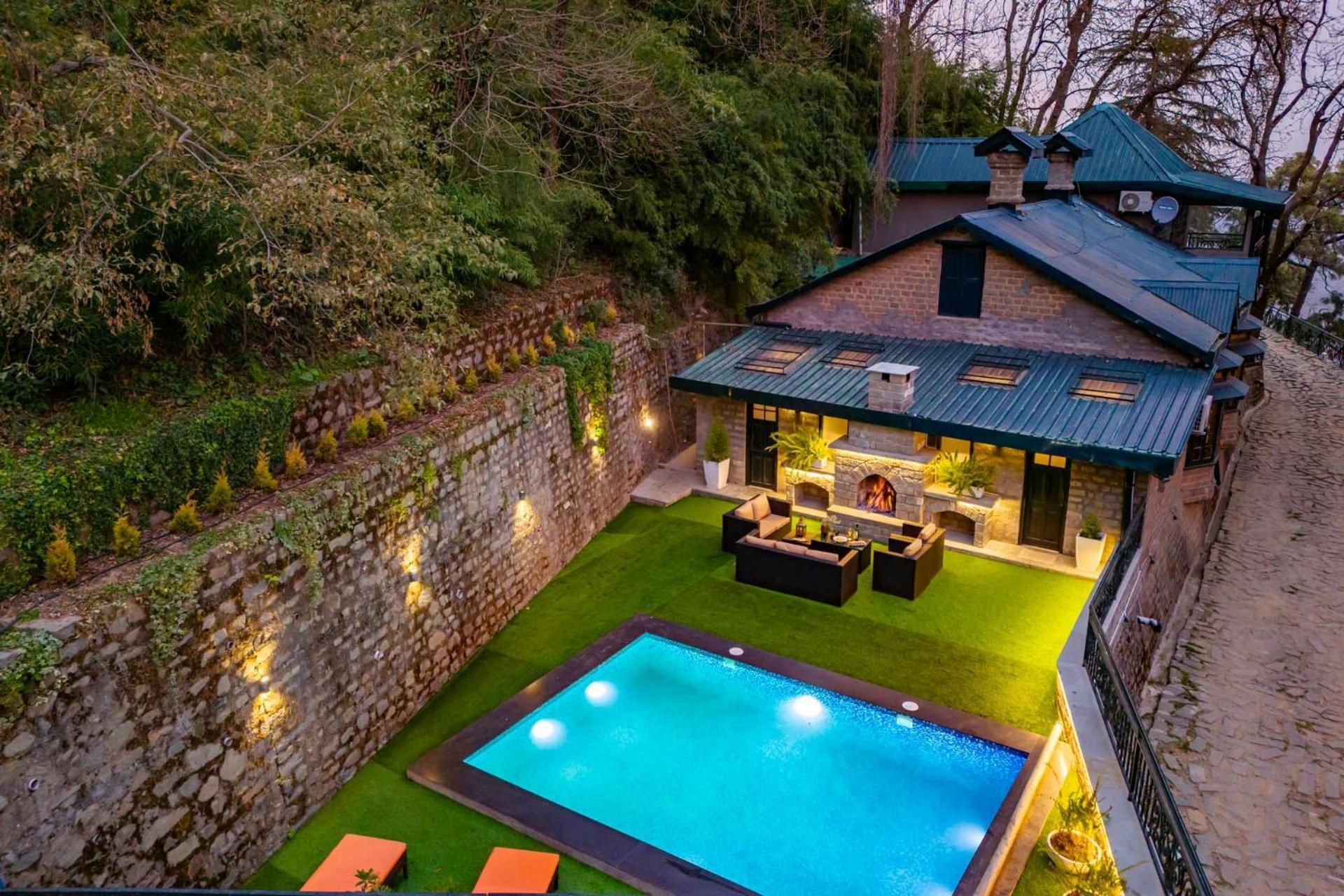 Stayvista At Paris Villa With Pvt Pool & Valley View Kasauli Ngoại thất bức ảnh